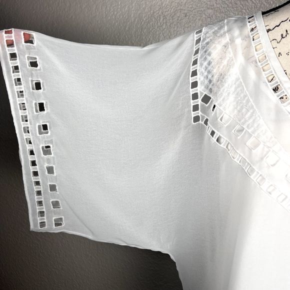 White House Black Market Sz S/P White Camisole and Blouse Dolman Sleeves Cutouts - Picture 5 of 10